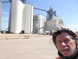 Grain mill in Sioux Center, Iowa. (FCS elevator)