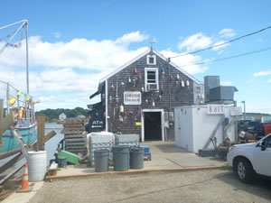 Lobster retail store in Cape Porpoise, Maine 