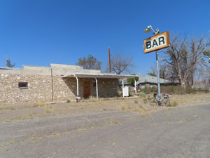 An abondant bar between McDermitt and Winnemucca, Nevada.