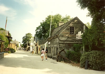 Oldest wooden school in the USA (Saint Augustine, Florida).