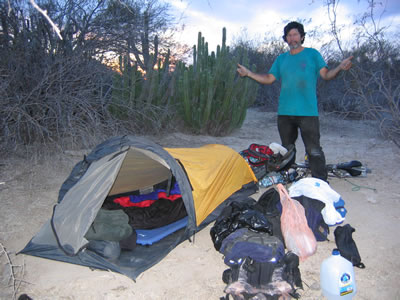 The campsite Ted had on December 28 th between Ciudad Constitucion and La Paz .