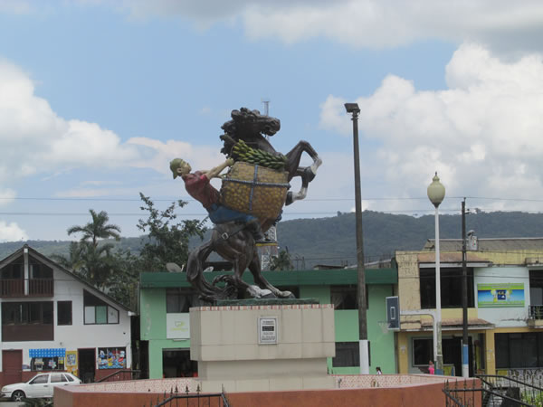 Town between Banos, Ecuador to Puyo, Ecuador.