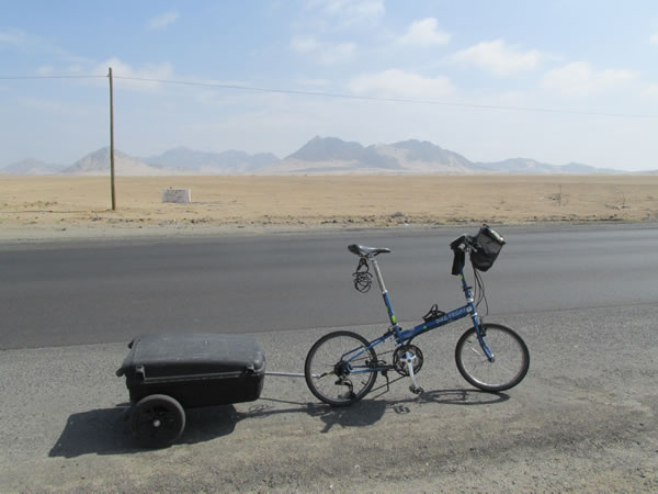 Ted’s bike in the desert between Chiclayo, Peru and Pacasmayo, Peru.