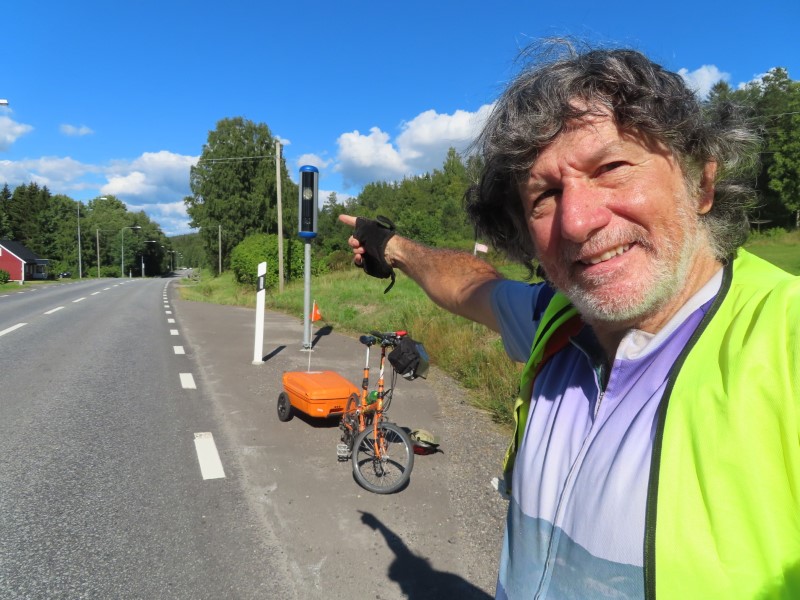 Ted pointing at a speed camera on highway 331 between sng, Sweden and Srberge, Sweden.