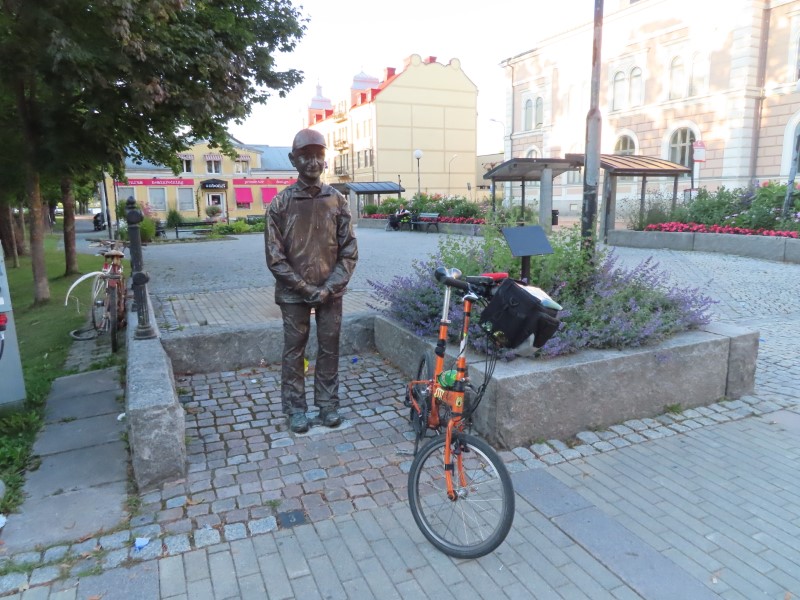 Teds bike in front of Bosse stlin's memorial statue in Hudiksvall, Sweden.