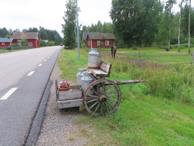 Someones mailbox between Bergby, Sweden and Gvle, Sweden.
