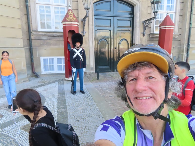 Ted in front of a guard at Amalienborg Palace in Copenhagen.